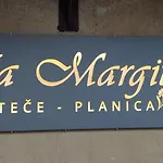 Hisa Margit, 150 דירה *