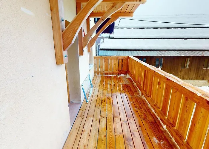 Hisa Margit, 150 Apartament